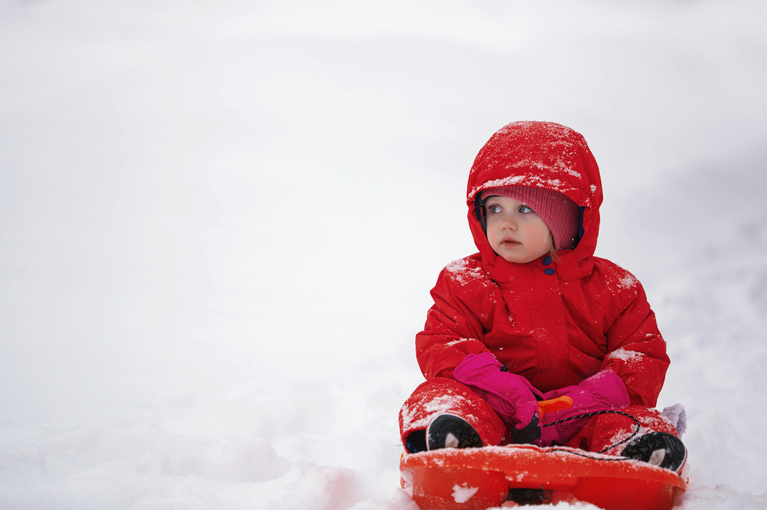 Neve com bebê: guia para uma viagem tranquila